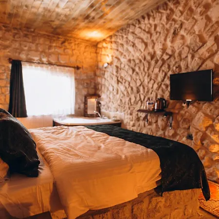 Isadora Cave Cappadocia