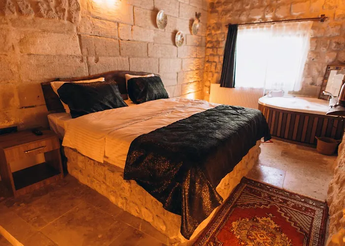 Isadora Cave Cappadocia * نفسهير